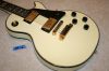 1982_Gibson_Les_Paul_Artisan_2-Pickup_Model_White.JPG